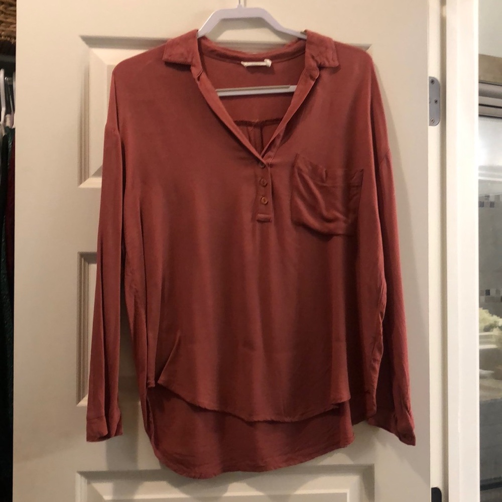 LUSH pink pullover tee